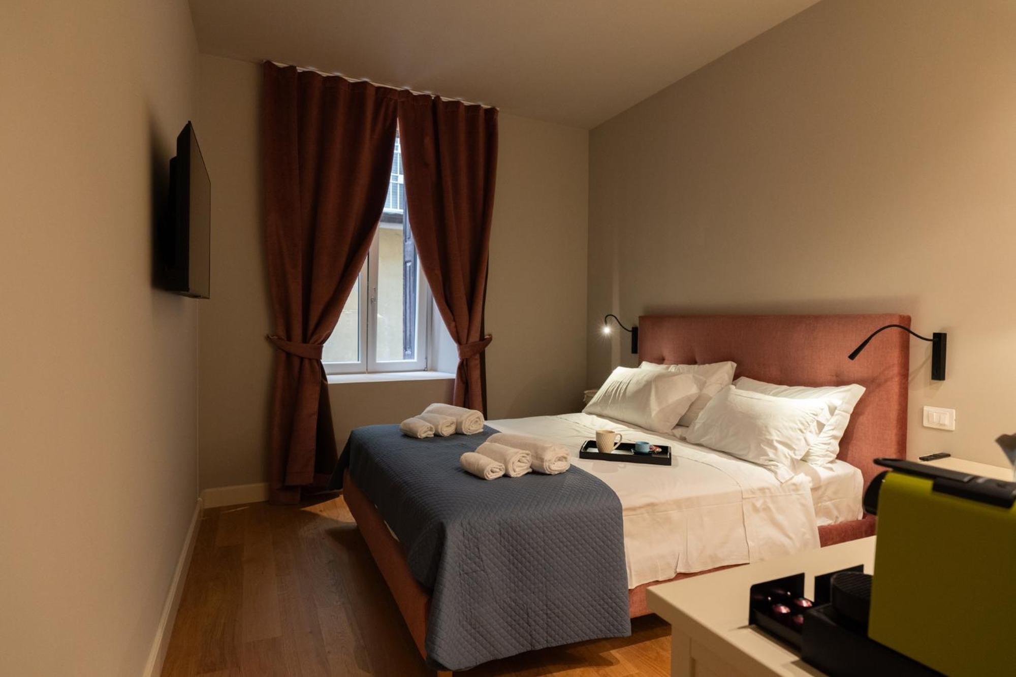 Palazzo Biasini By Postcardsfrom Hotel Verona Exterior photo
